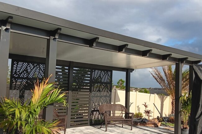 Premium insulated aluminum patio cover